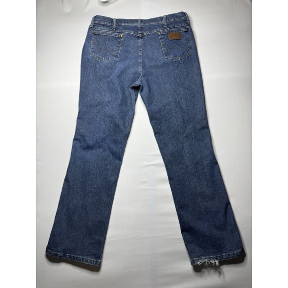 Wrangler 36MWZ Cowboy Cut Men's Slim Fit Straight Leg Blue Jeans - Size 38x31.5 - Picture 2 of 8